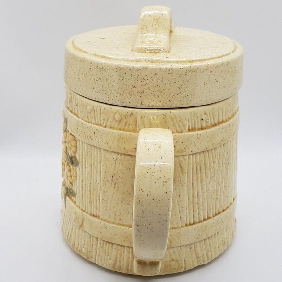 Signed Vintage 1981 Hand Made Ceramic Woodland Flowered Teapot or Planter - Picture 4 of 11